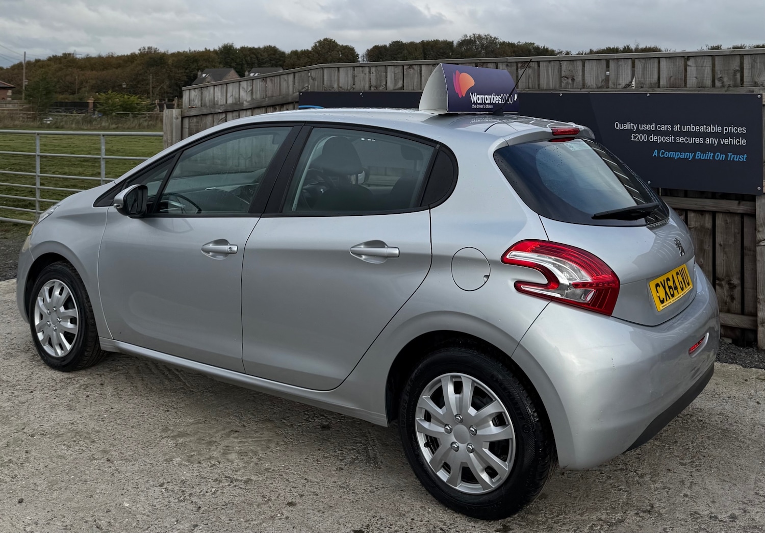 Used Peugeot 208 2014 for sale - 76274887: Photo 8