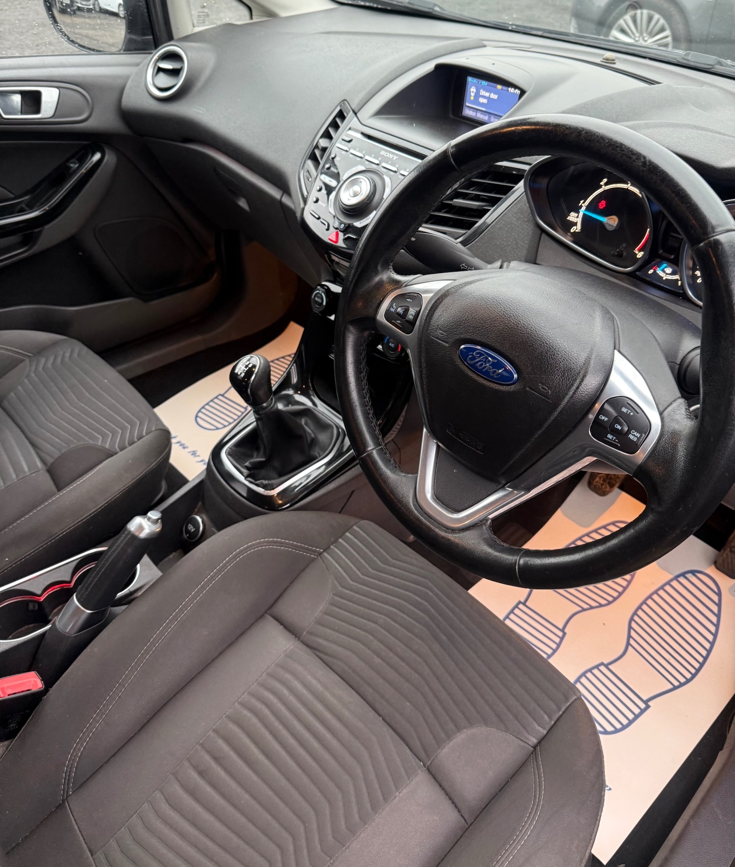 Used Ford Fiesta 2013 for sale - 76544415: Photo 11