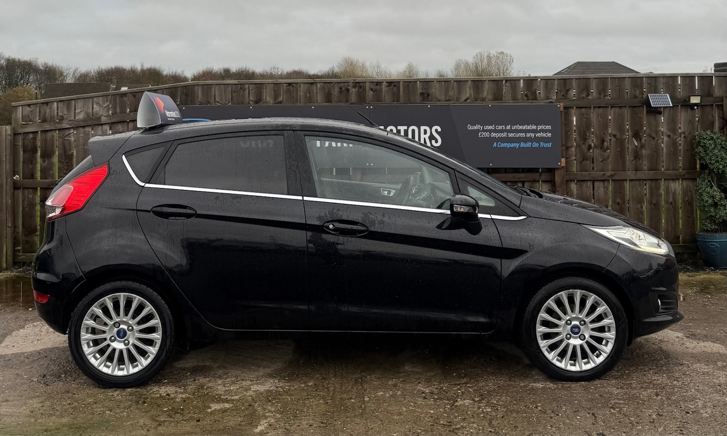 Used Ford Fiesta 2013 for sale - 76544415: Photo 3