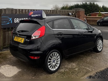 Used Ford Fiesta 2013 for sale - 76544415: Photo