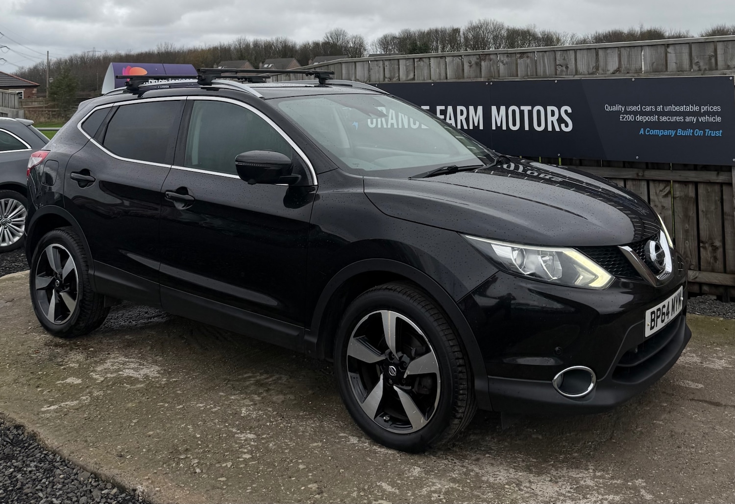Used Nissan Qashqai 2015 for sale - 76581169: Photo 2