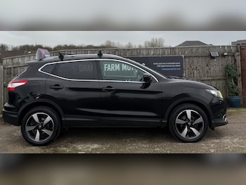 Used Nissan Qashqai 2015 for sale - 76581169: Photo