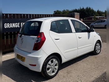 Used Hyundai i10 2013 for sale - 79267224: Photo