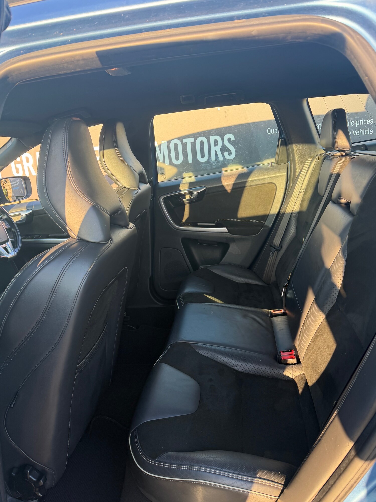 Used Volvo XC60 2015 for sale - 77749428: Photo 10