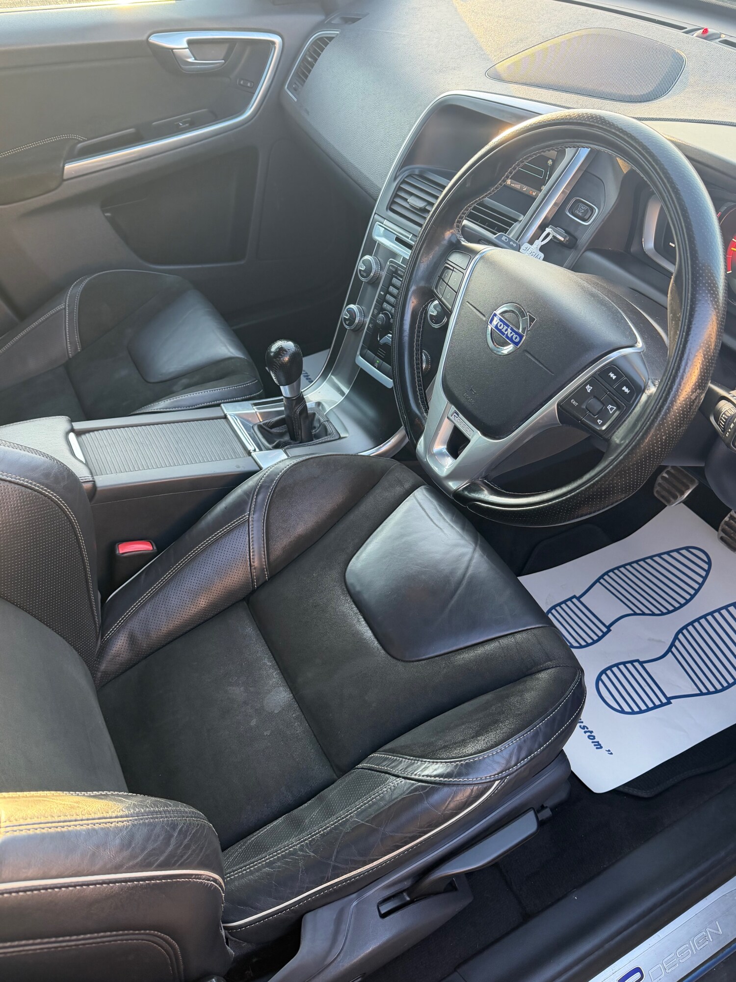 Used Volvo XC60 2015 for sale - 77749428: Photo 11