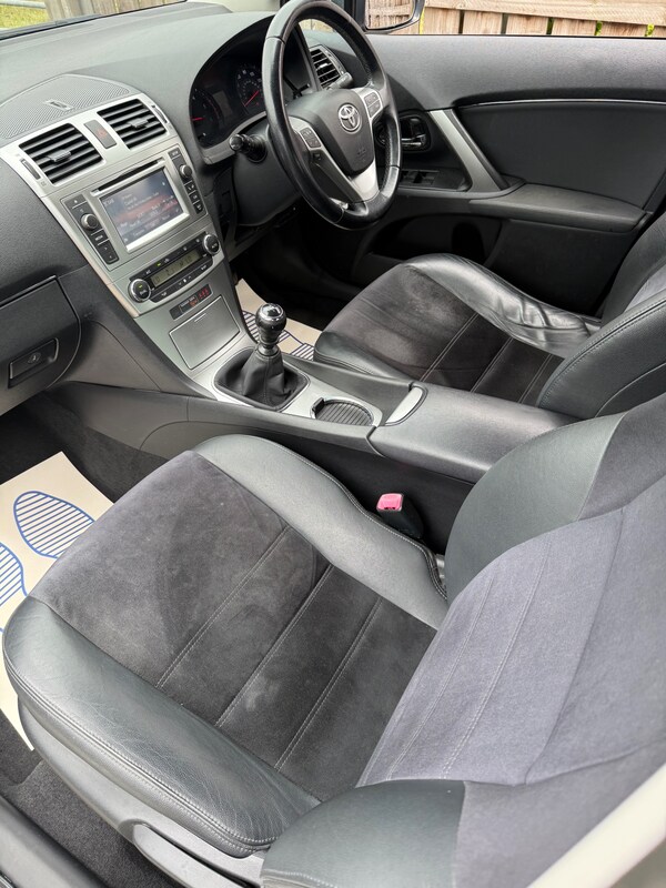 Used Toyota Avensis 2014 for sale - 75255980: Photo 13