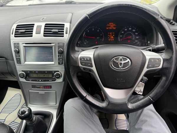 Used Toyota Avensis 2014 for sale - 75255980: Photo 16