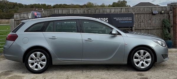 Used Vauxhall Insignia 2013 for sale - 76171987: Photo 3