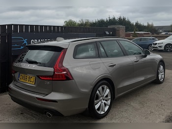 Used Volvo V60 2018 for sale - 78413510: Photo