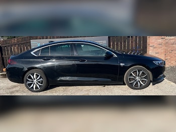 Used Vauxhall Insignia 2018 for sale - 79597104: Photo