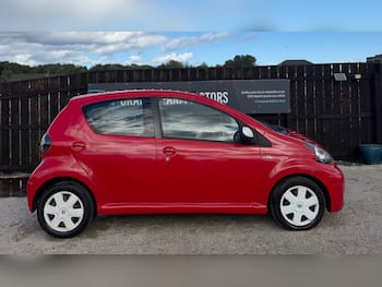 Used Toyota AYGO 2011 for sale - 79775729: Photo