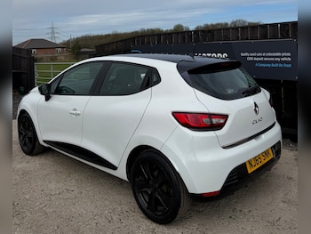 Used Renault Clio 2015 for sale - 78243333: Photo