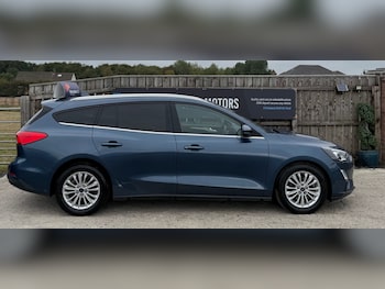Used Ford Focus 2019 for sale - 75597458: Photo