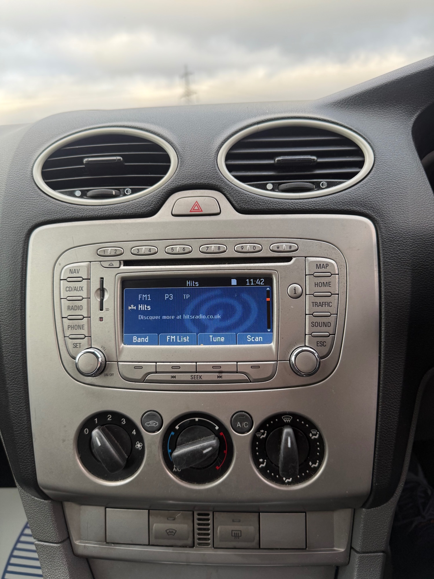 Used Ford Focus 2011 for sale - 77055140: Photo 14