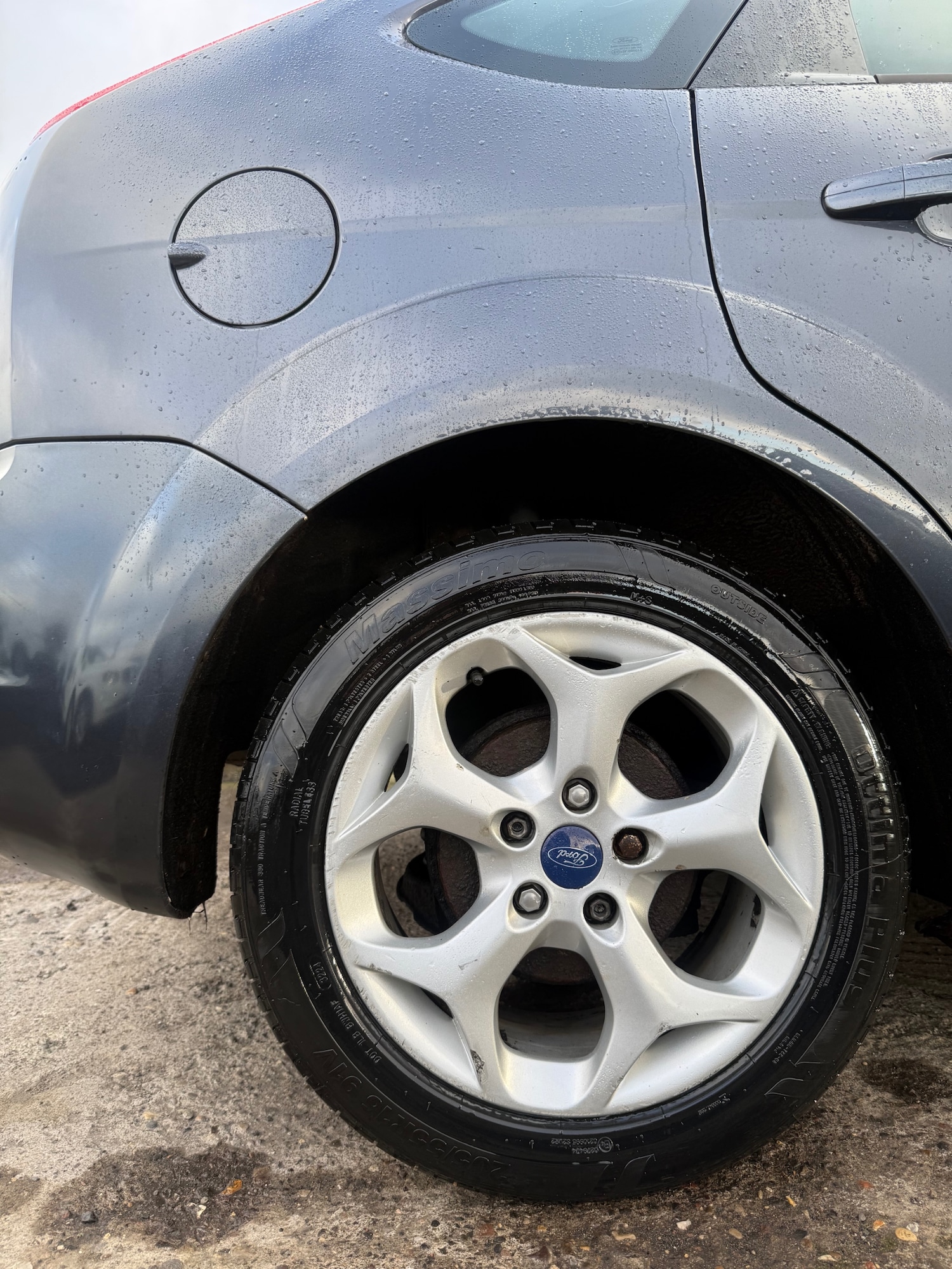 Used Ford Focus 2011 for sale - 77055140: Photo 9