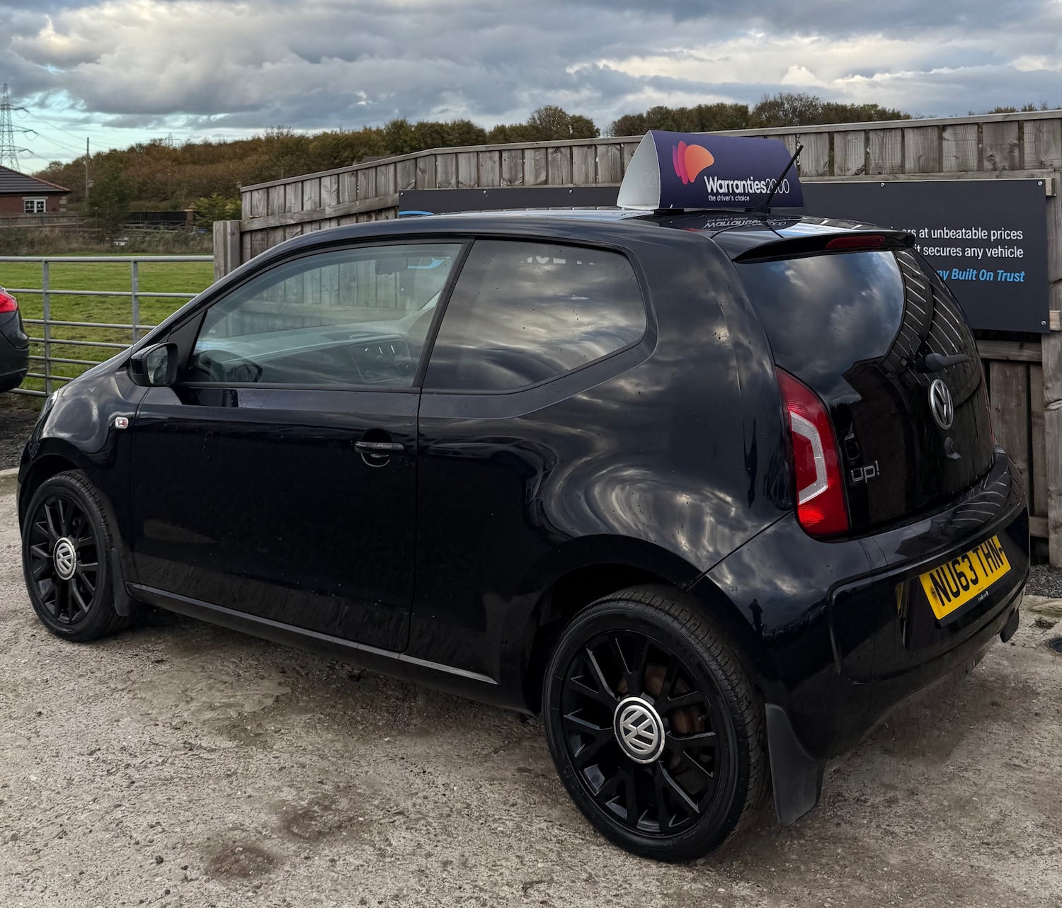 Used Volkswagen up! 2013 for sale - 76346948: Photo 9