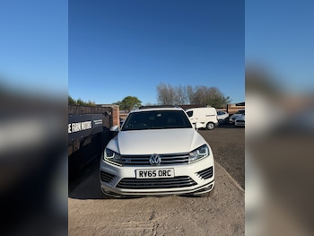 Used Volkswagen Touareg 2015 for sale - 78381840: Photo