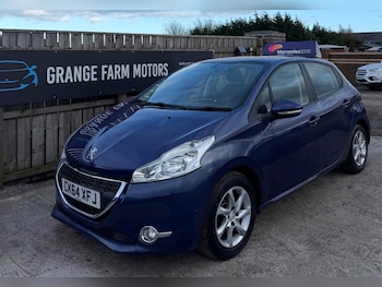 Used Peugeot 208 2014 for sale - 77833608: Photo