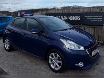 Used Peugeot 208 2014 for sale - 77833608: Photo