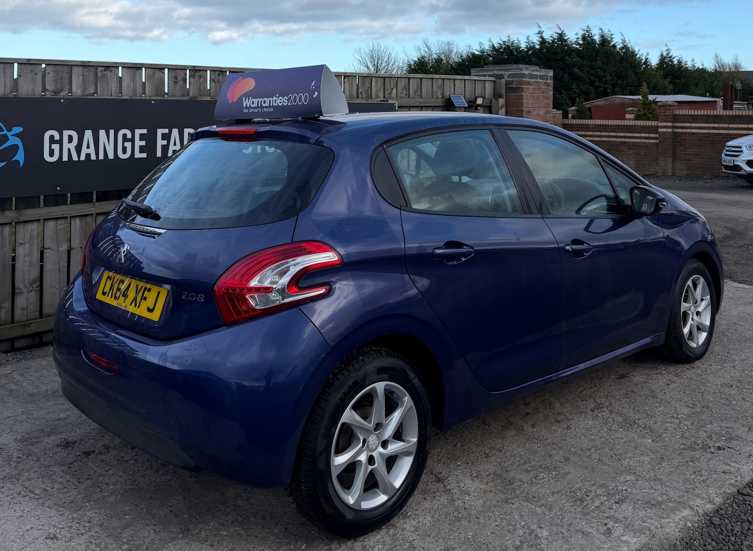 Used Peugeot 208 2014 for sale - 77833608: Photo 4