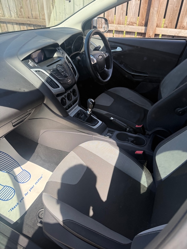 Used Ford Focus 2012 for sale - 76347094: Photo 10