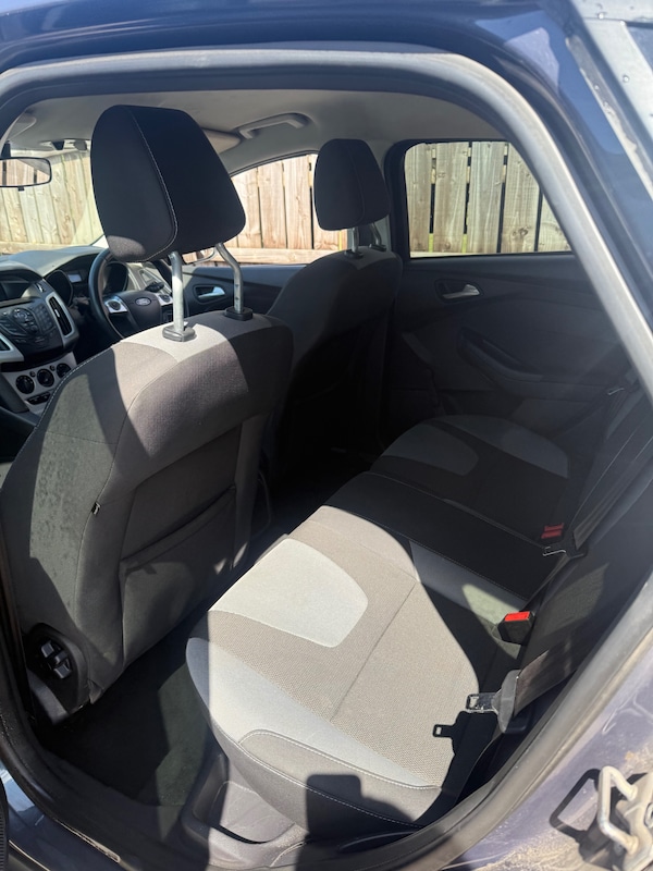 Used Ford Focus 2012 for sale - 76347094: Photo 9