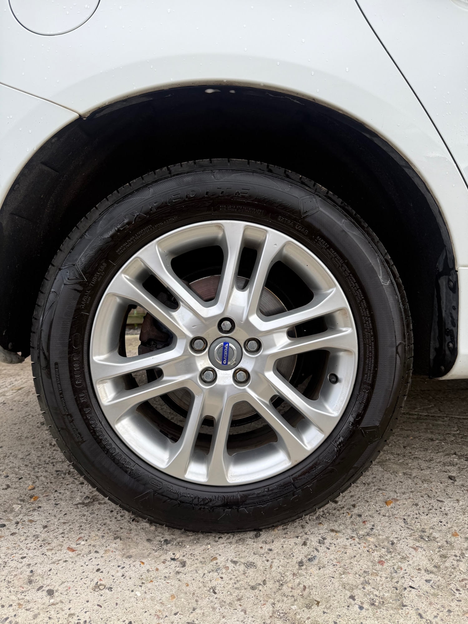 Used Volvo XC60 2013 for sale - 76253032: Photo 10