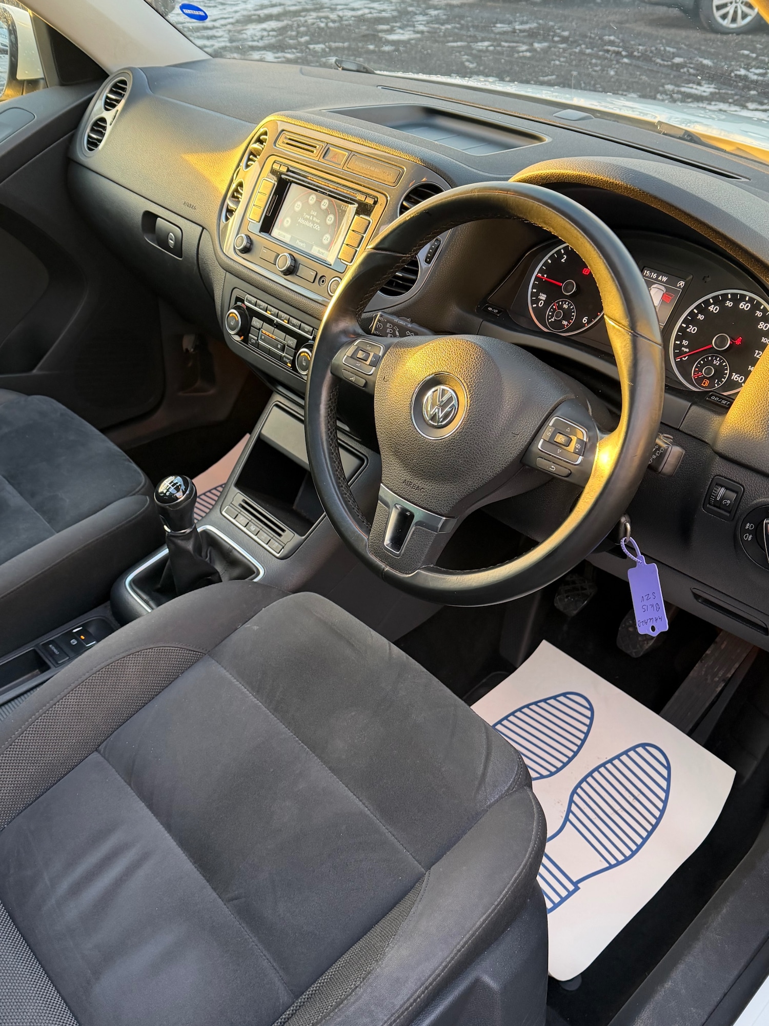 Used Volkswagen Tiguan 2015 for sale - 77154641: Photo 11