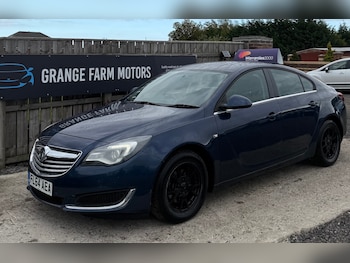 Vauxhall - Insignia