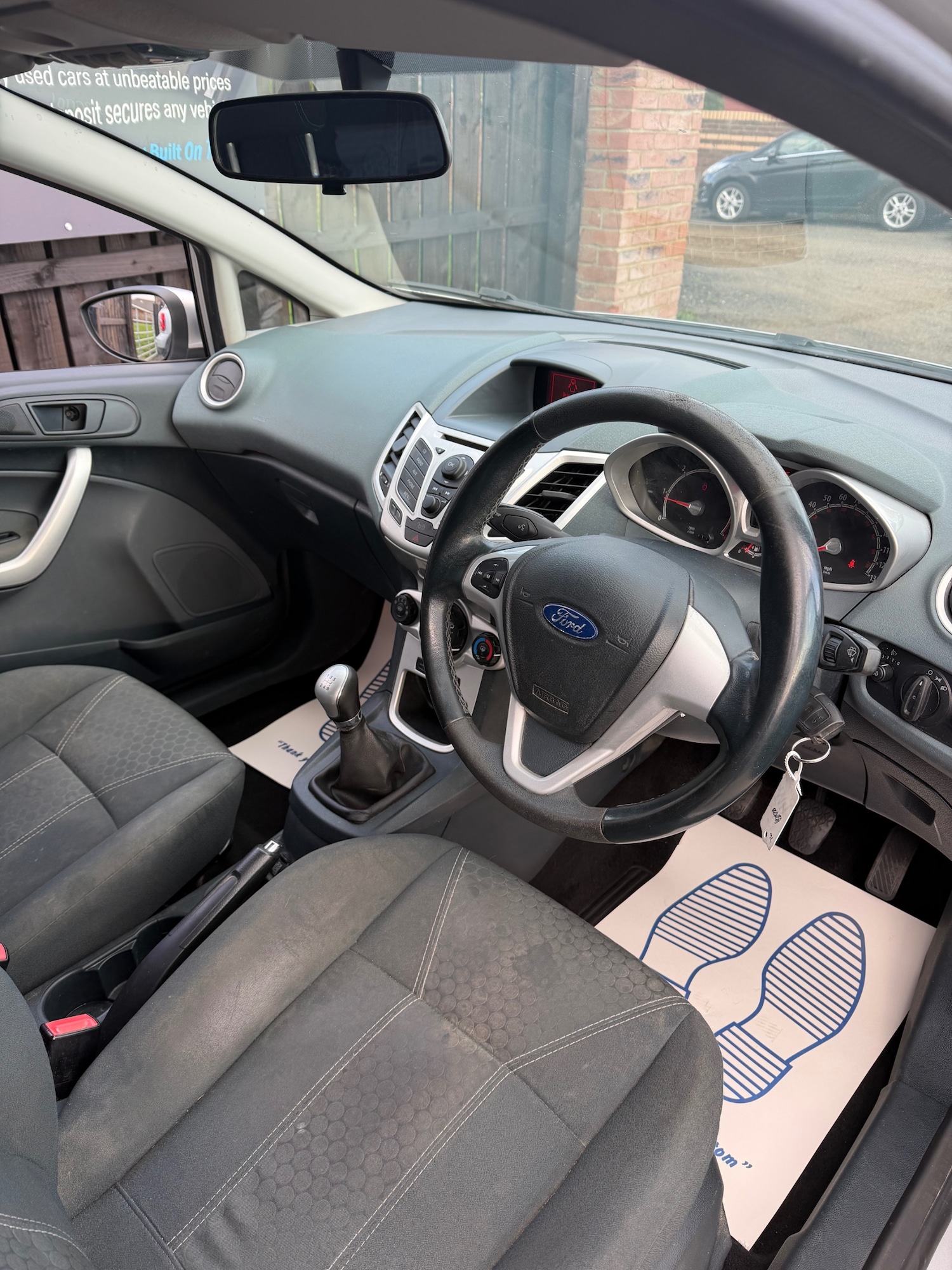 Used Ford Fiesta 2010 for sale - 78202511: Photo 8