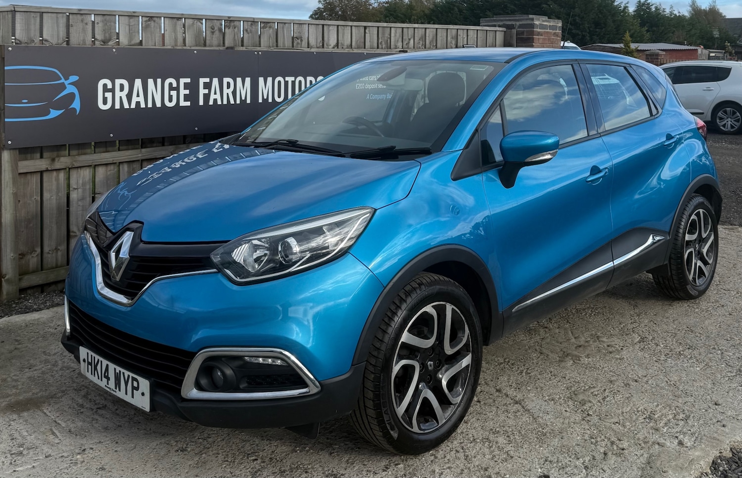 Used Renault Captur 2014 for sale - 76212127: Photo 1