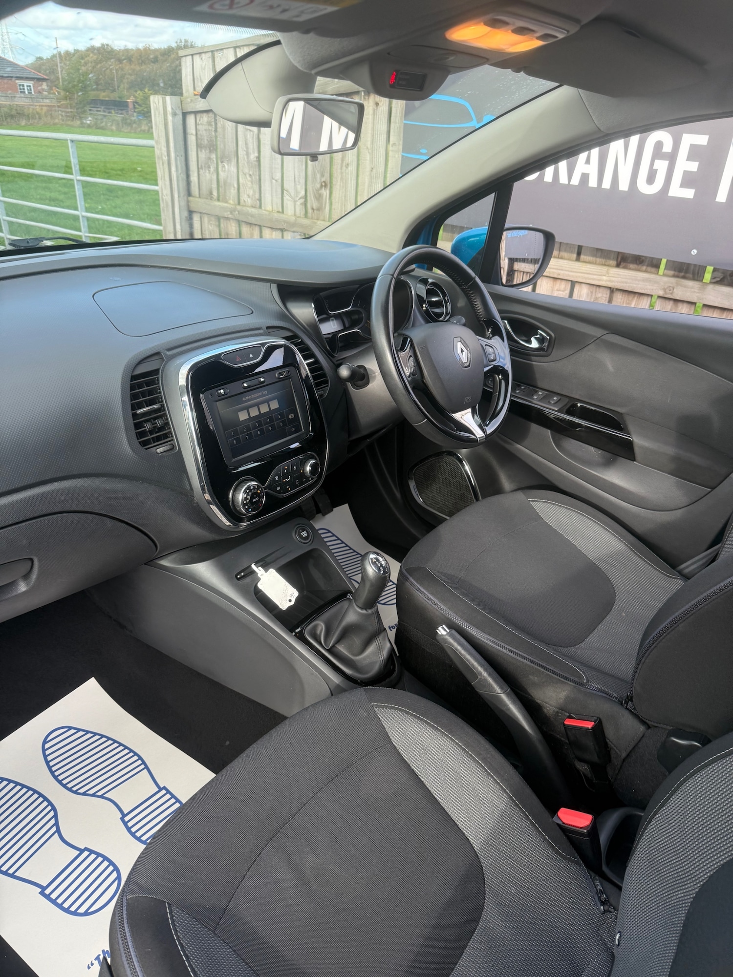Used Renault Captur 2014 for sale - 76212127: Photo 7
