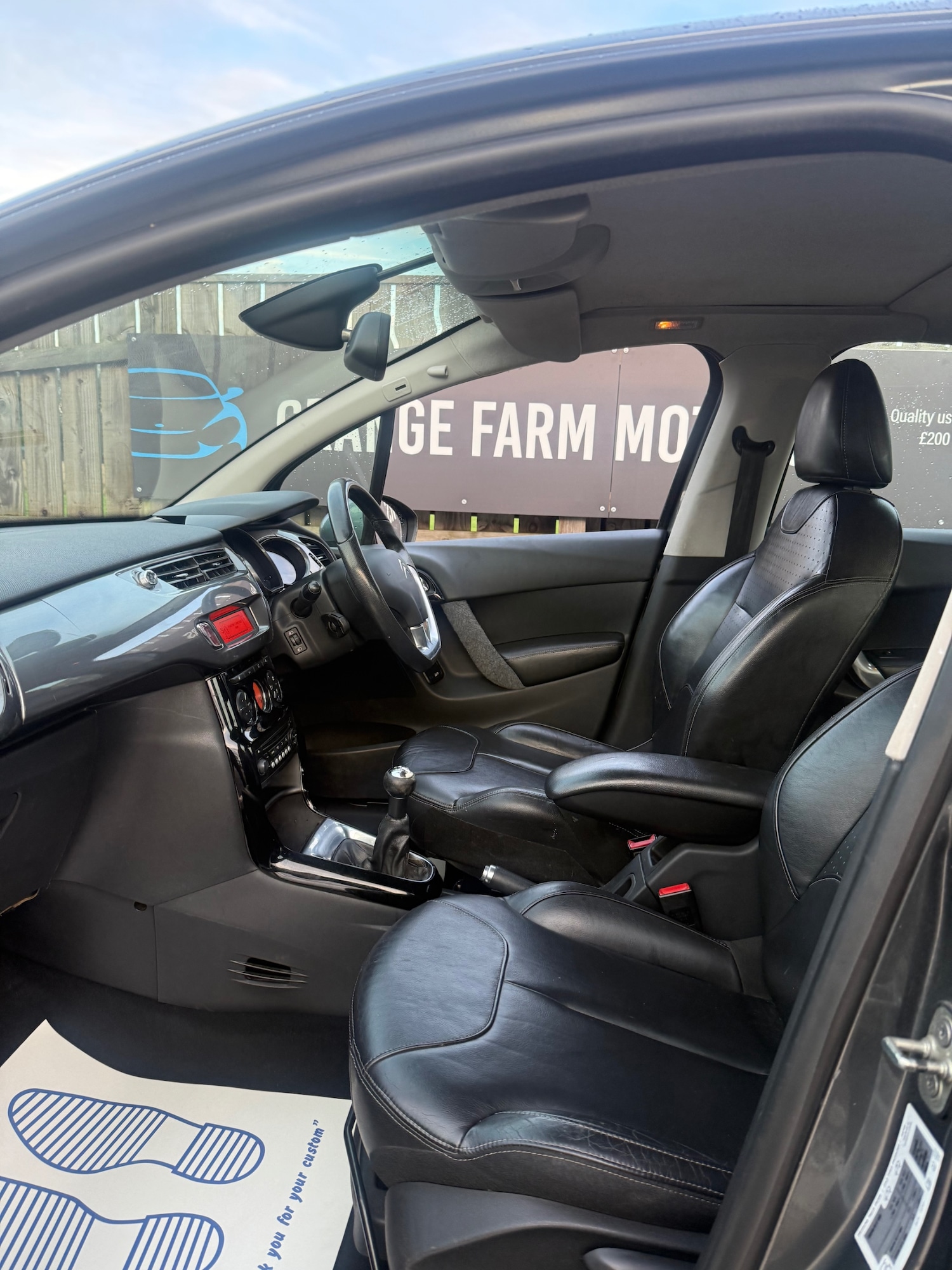 Used Citroen C3 2013 for sale - 76665940: Photo 10