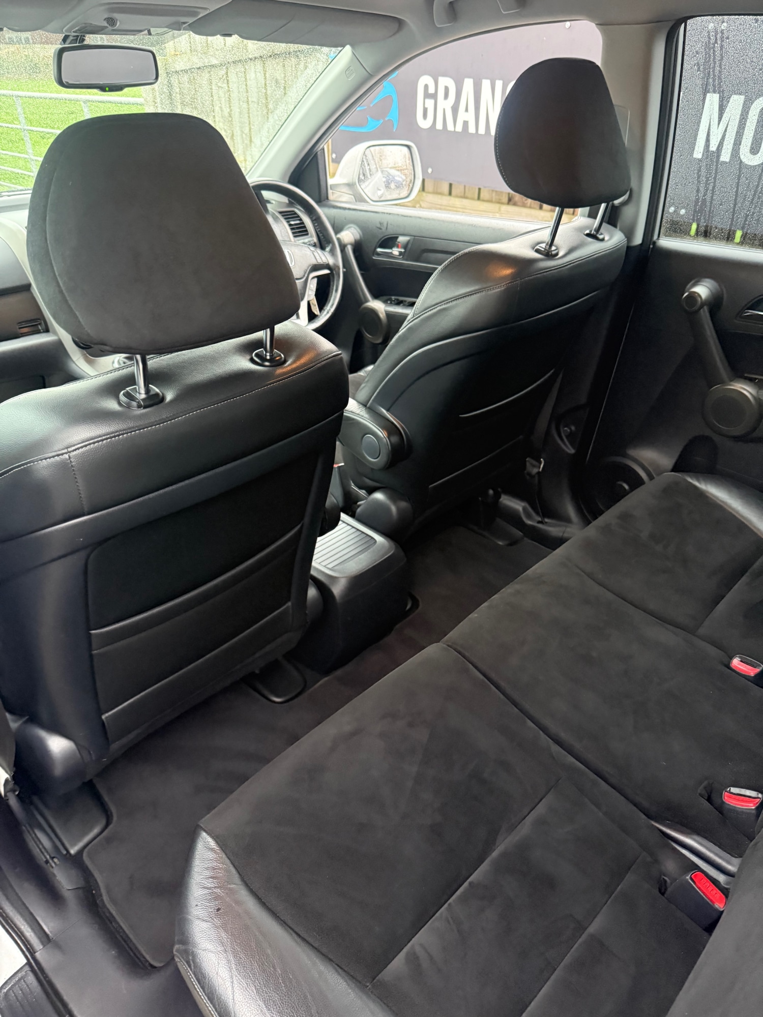 Used Honda CR-V 2011 for sale - 77034008: Photo 12