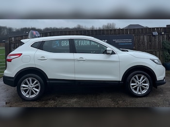 Used Nissan Qashqai 2015 for sale - 77435339: Photo