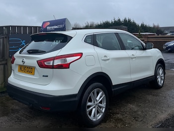 Used Nissan Qashqai 2015 for sale - 77435339: Photo