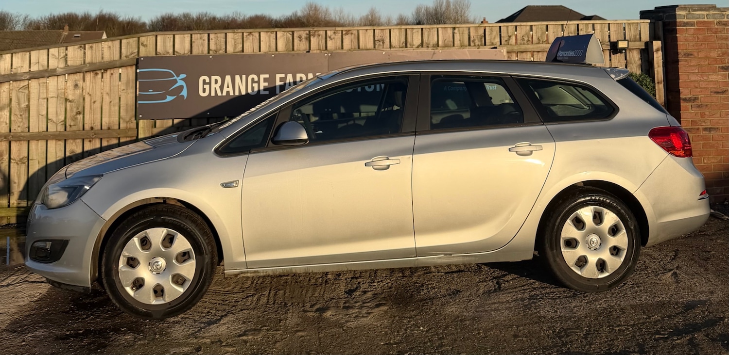 Used Vauxhall Astra 2014 for sale - 77078078: Photo 7