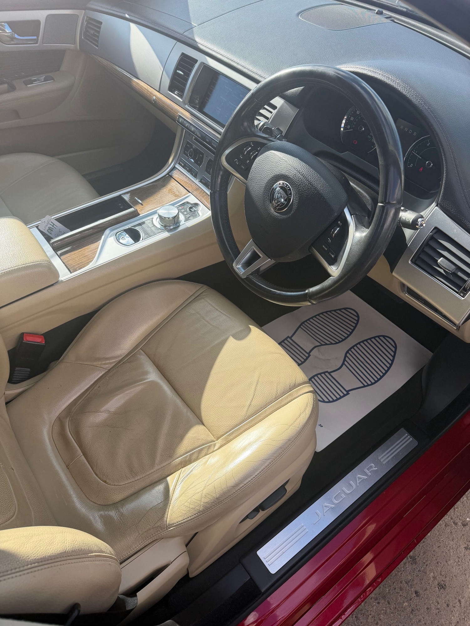 Used Jaguar XF 2015 for sale - 78014837: Photo 13