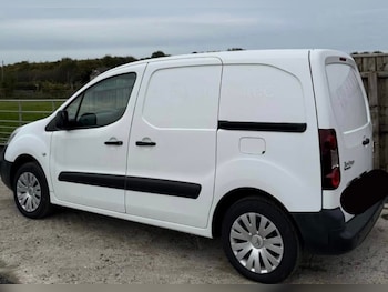 Used Citroen Berlingo 2018 for sale - 78109853: Photo