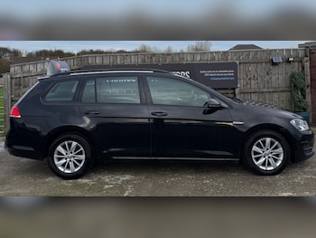 Used Volkswagen Golf 2016 for sale - 76557036: Photo