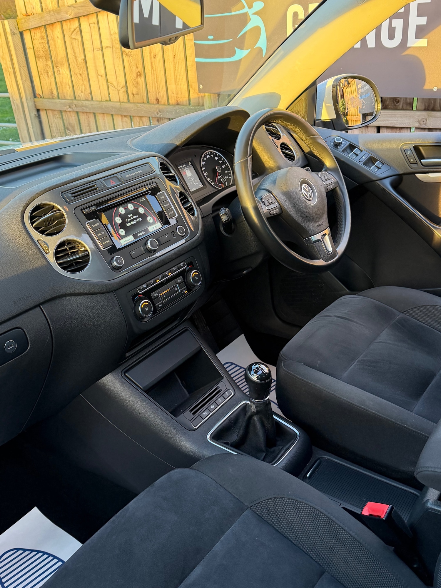 Used Volkswagen Tiguan 2015 for sale - 77118832: Photo 12