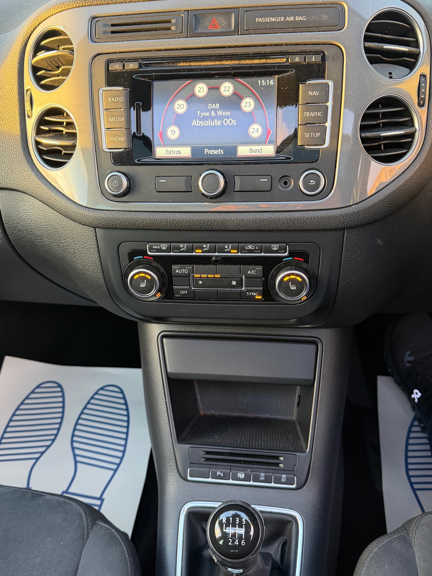 Used Volkswagen Tiguan 2015 for sale - 77118832: Photo 16