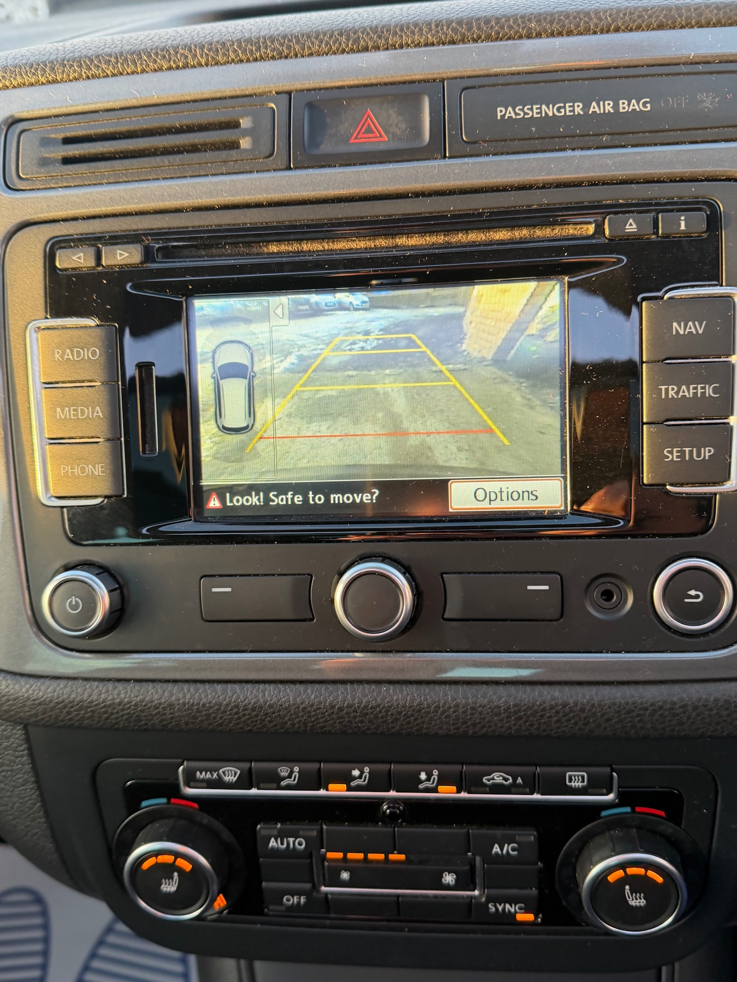 Used Volkswagen Tiguan 2015 for sale - 77118832: Photo 17