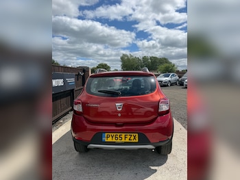 Used Dacia Sandero Stepway 2016 for sale - 78896084: Photo