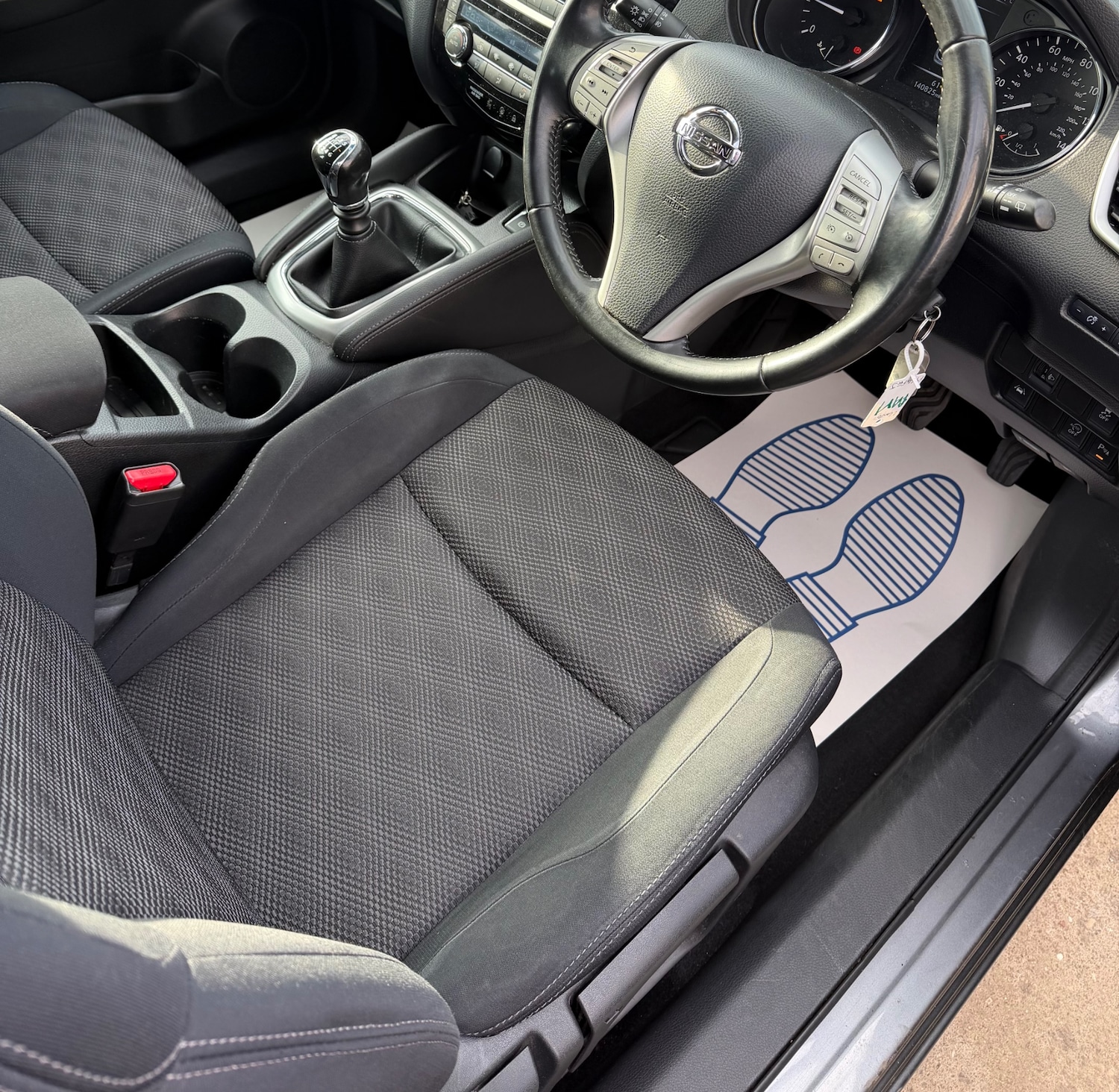 Used Nissan Qashqai 2014 for sale - 77763979: Photo 14