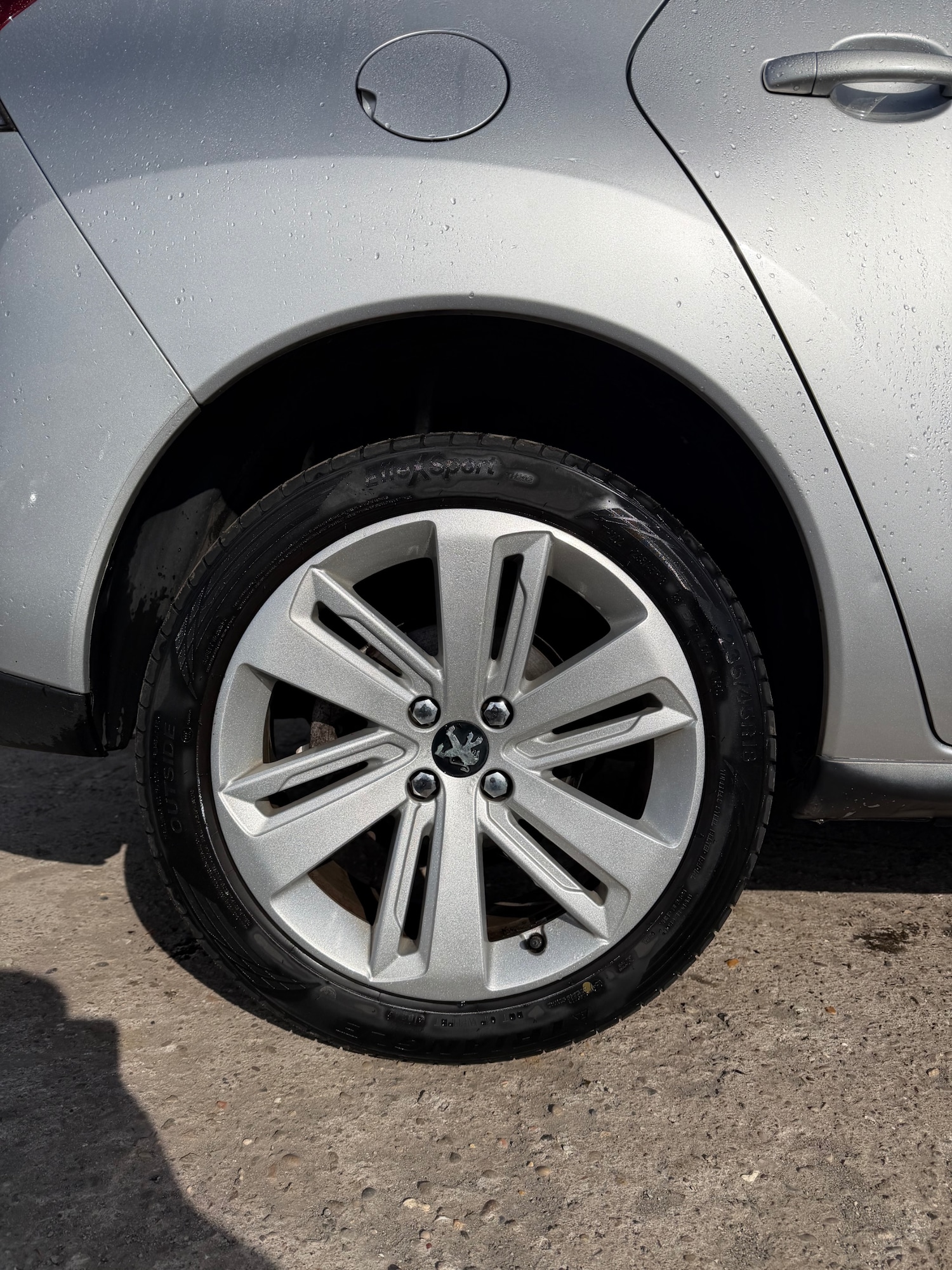 Used Peugeot 3008 2015 for sale - 77833599: Photo 9