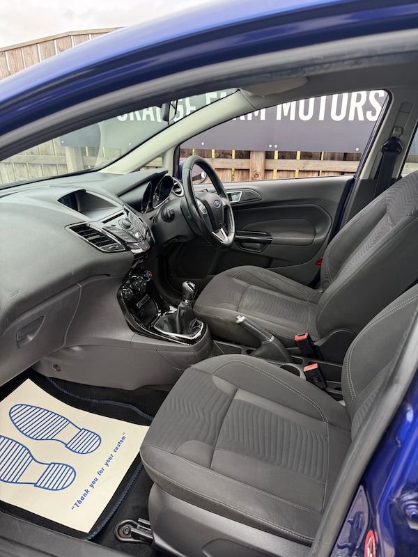 Used Ford Fiesta 2015 for sale - 75606010: Photo 11
