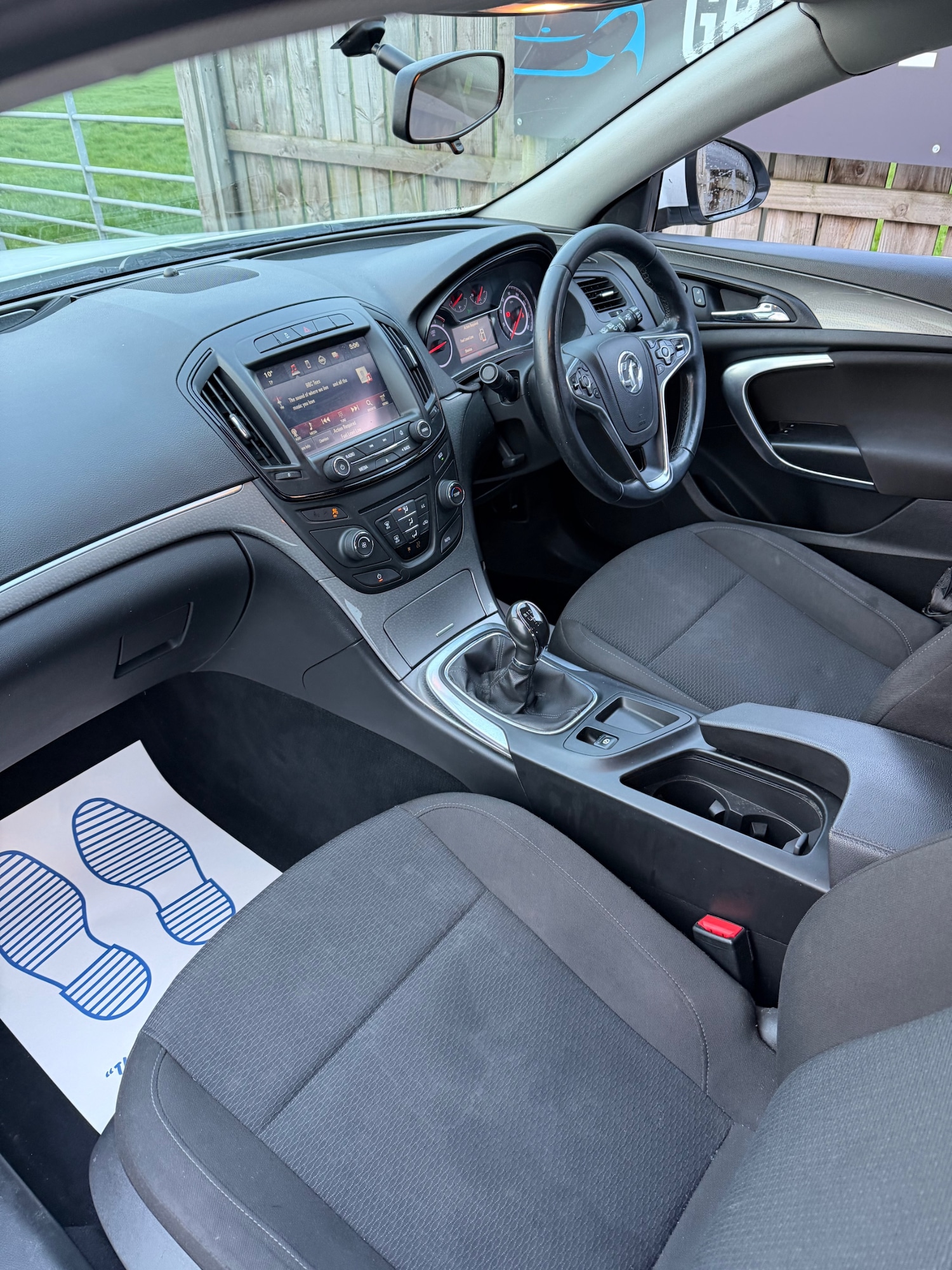 Used Vauxhall Insignia 2015 for sale - 77764325: Photo 10