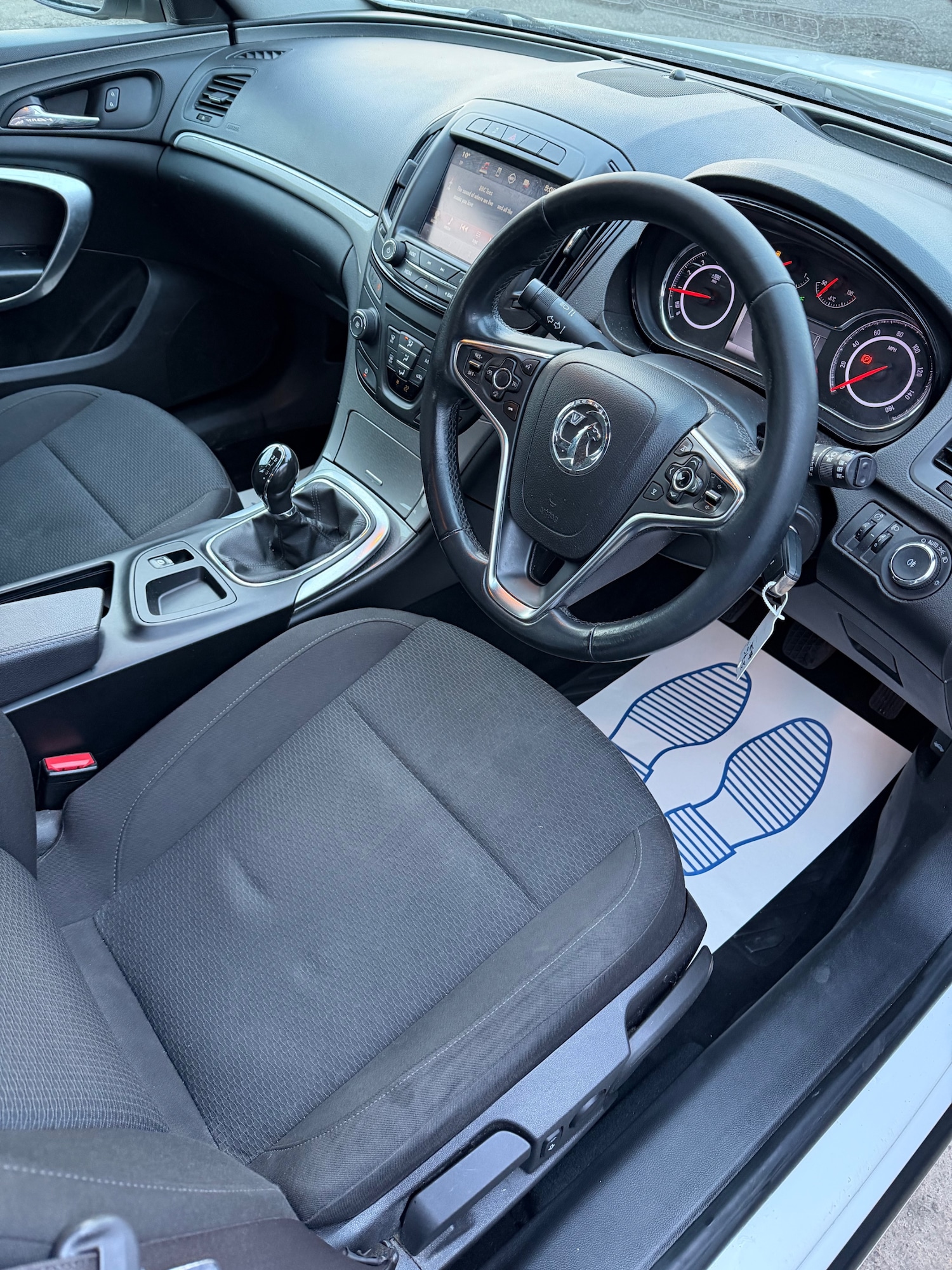 Used Vauxhall Insignia 2015 for sale - 77764325: Photo 9