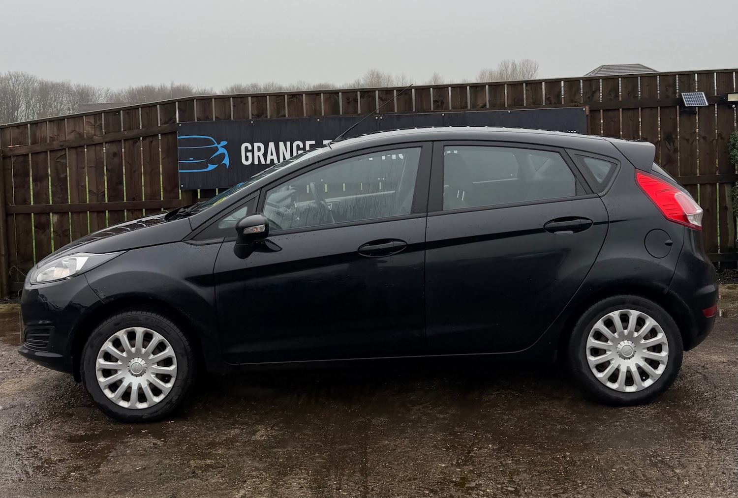Used Ford Fiesta 2014 for sale - 77245541: Photo 5